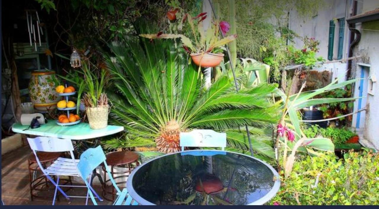 Romantic Casa Lorenzina Gasthof Ventimiglia